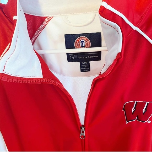 Wisconsin athletic jacket - Picture 3 of 5
